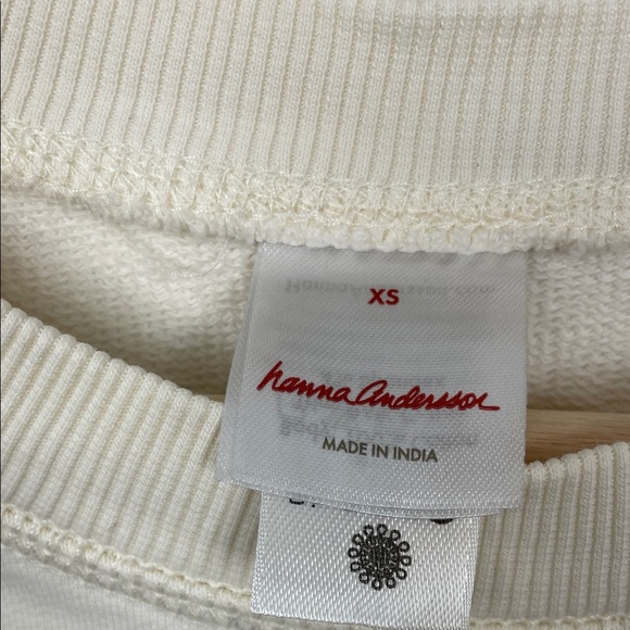 Hanna Andersson Women's XS Cream 'Loved' Graphic Long Sleeve Pullover Sweatshirt - Picture 8 of 8